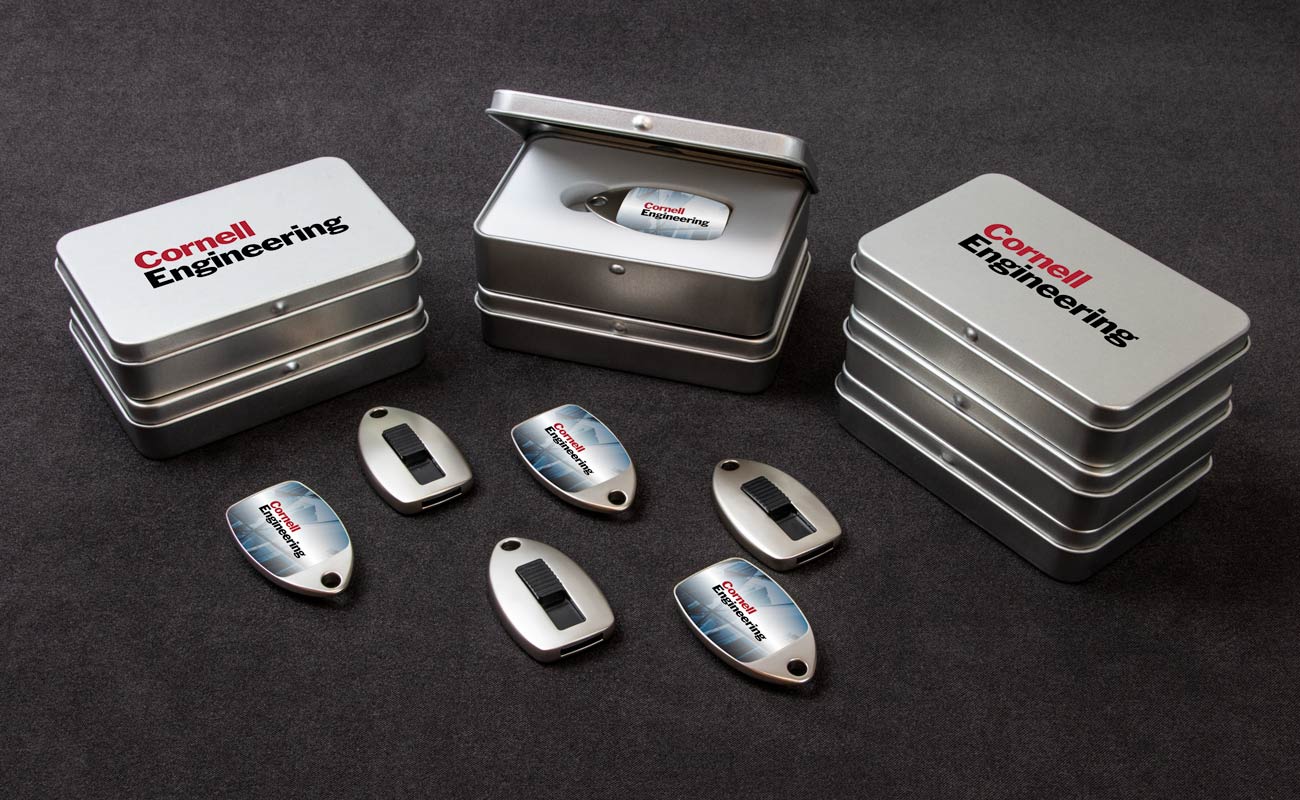 Fin - USB Minnepenn Med Logo gallery thumbnail