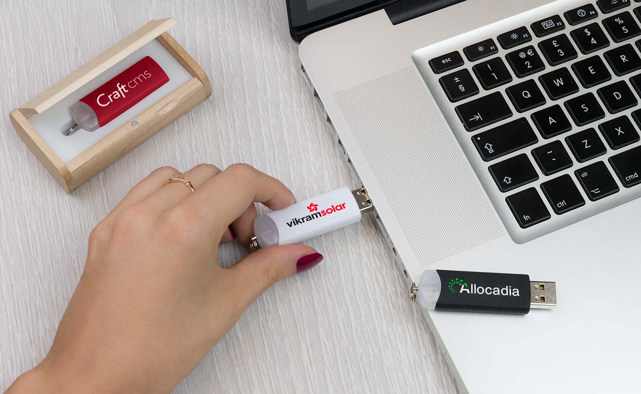 Gyro - USB Logo gallery thumbnail