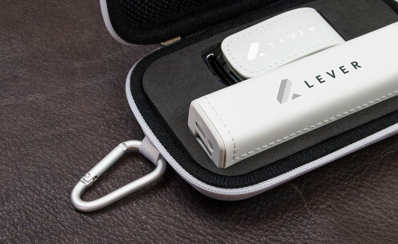 Leather S - Gavesett med logo gallery thumbnail