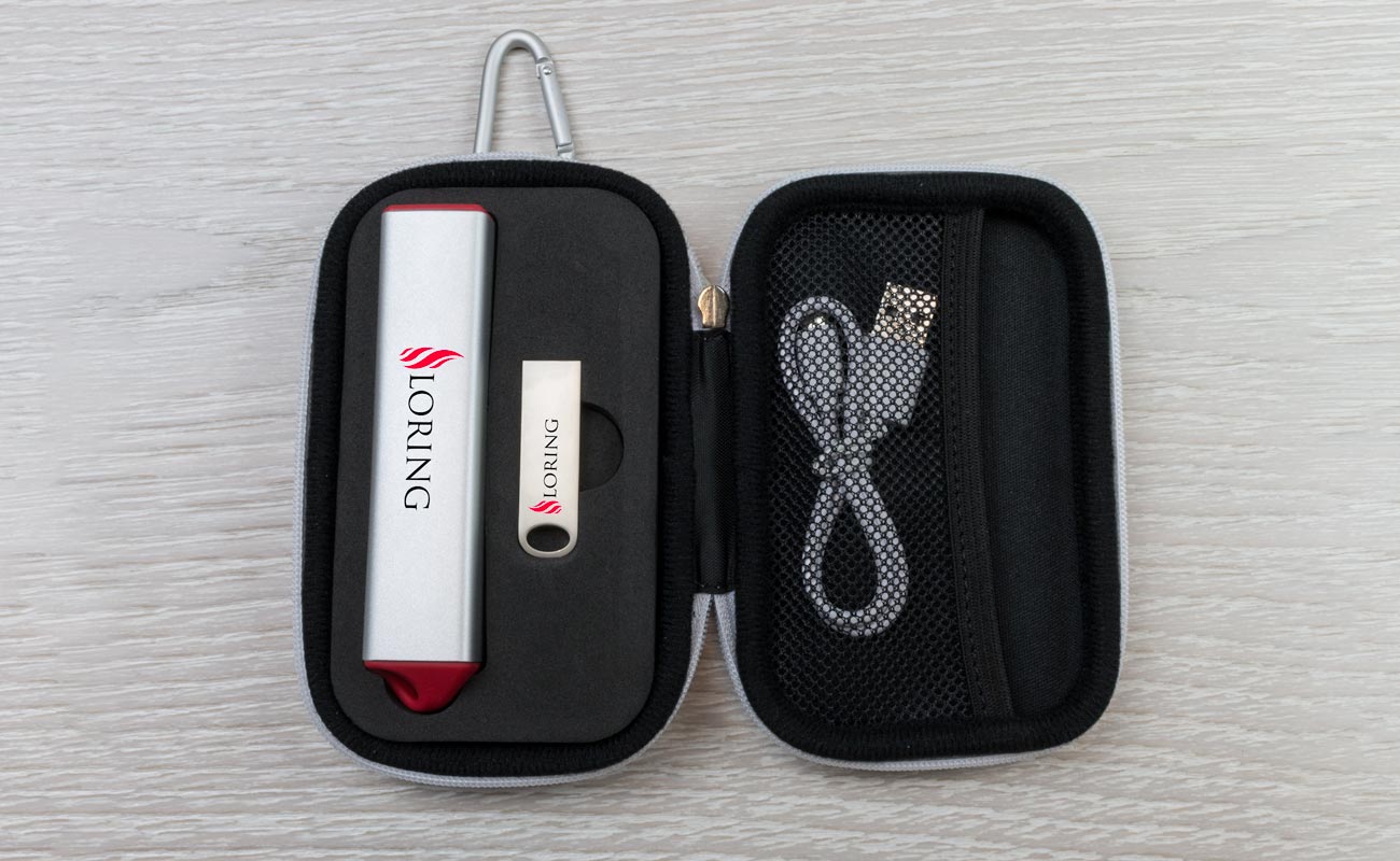 Metal S - Gavesett med logo gallery thumbnail