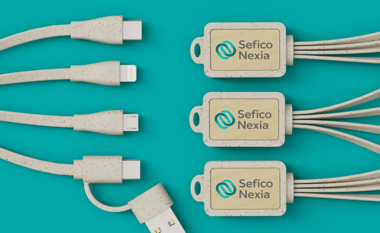 Multi Wood - TIlpassede USB C kabler gallery thumbnail