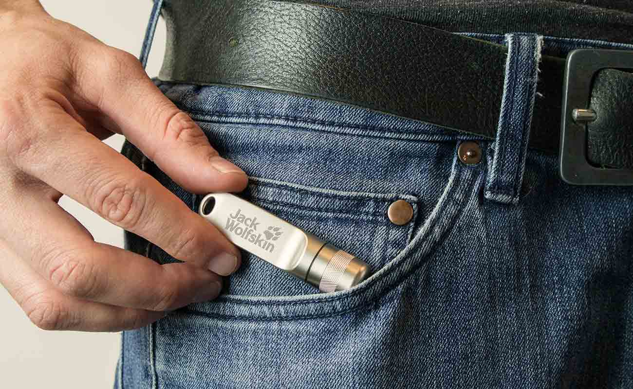 Nox - Tilpasset vannfast minnepinne gallery thumbnail