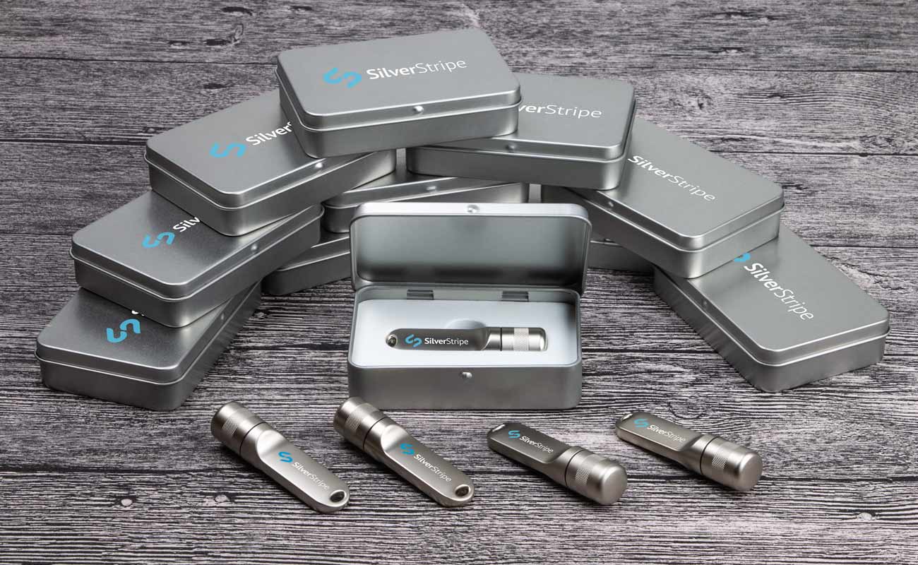 Nox - Tilpassede vannfaste minnepinner gallery thumbnail