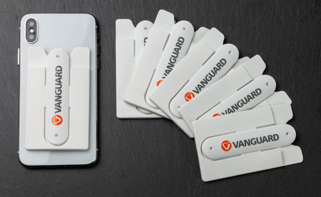 Pass - Tilpasset kortholder gallery thumbnail