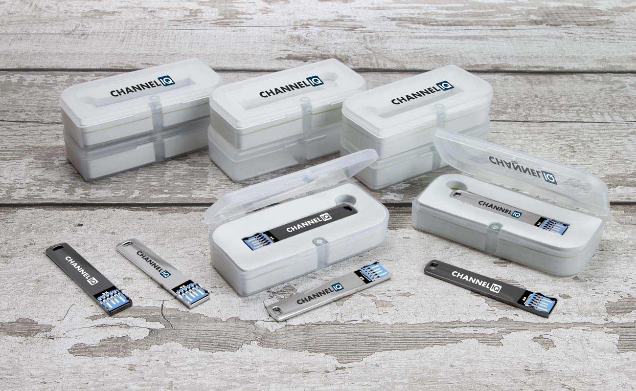 WalletStick - Personlige kompakte minnepinner gallery thumbnail